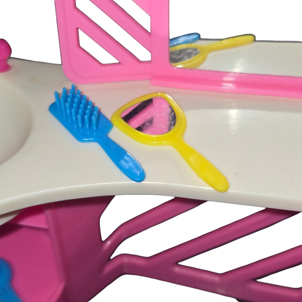 Mattel Barbie Vanity Sink Stool Set Kids Pink Vintage 1977/1987 READ - Picture 3 of 16